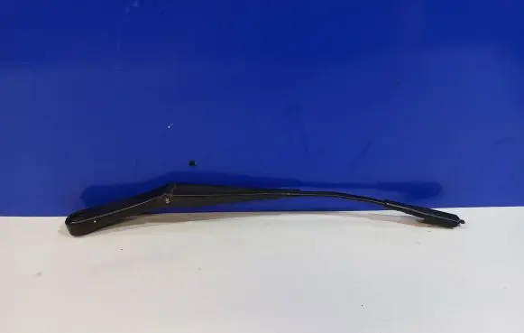 Saab 9-3 Ver1 Windshield/front glass wiper blade 12770119 12778384