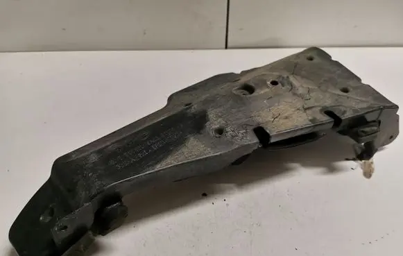 Land Rover Range Rover Sport L494 Other under body part 5H223C176AB