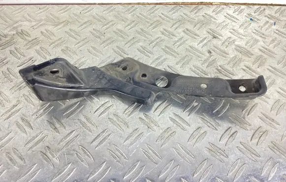 Mercedes-Benz GLC X253 C253 Front bumper mounting bracket A2538857800