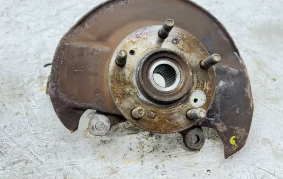Skoda Octavia Mk2 (1Z) Front wheel hub