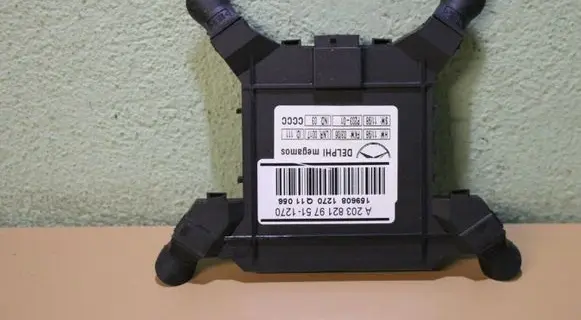 Mercedes-Benz C W203 Alarm movement detector/sensor A2038219751