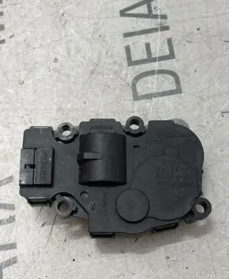 Mercedes-Benz CLA C117 X117 W117 Air flap motor/actuator GG606002