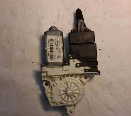Seat Toledo II (1M) Rear door window regulator motor 1J49590120