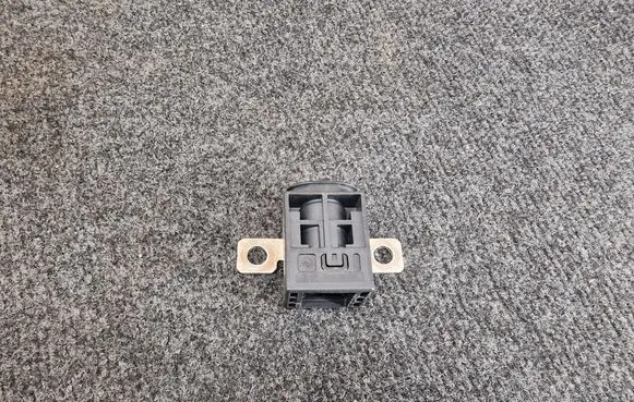 Audi Q7 4M Battery relay fuse 