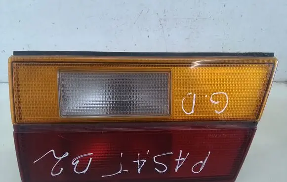 Volkswagen PASSAT B2 Tailgate rear/tail lights 321945108