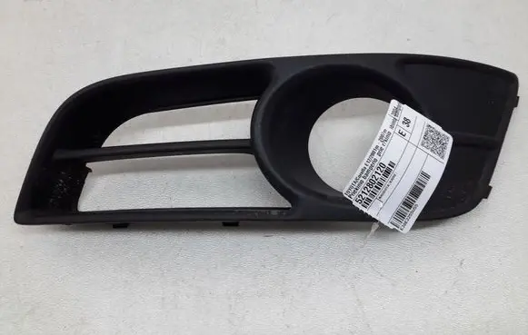 Toyota Corolla E120 E130 Front bumper lower grill 5212802120