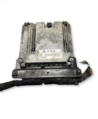 Volkswagen PASSAT B7 Engine control unit/module 03L907309 1039S24297 0281015029