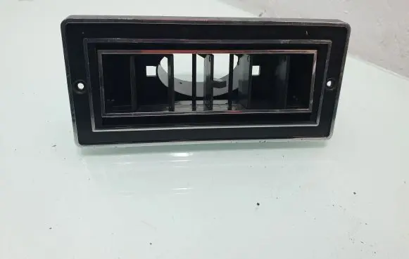 Chevrolet Chevy Van Air vent grill in roof 