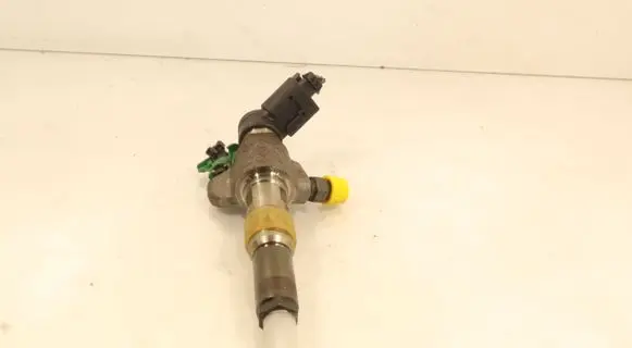 Volvo S40 Fuel injector 9674973080