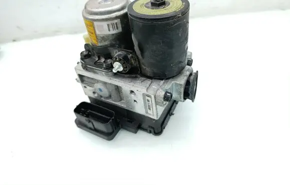 Lexus GS 300 350 430 450H ABS Pump 4451030260