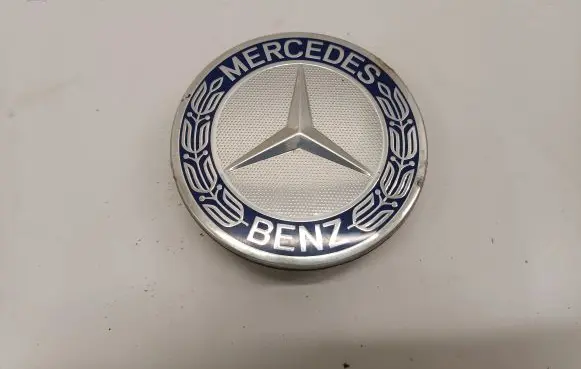 Mercedes-Benz E W212 Original wheel cap A1714000025
