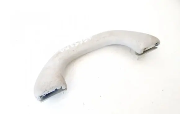 Volkswagen Touran I Front interior roof grab handle