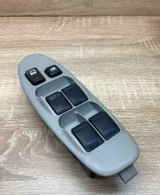 Nissan Almera Tino Electric window control switch 80961BU400