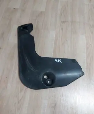 Toyota Avensis T270 Front arch 42045CA040