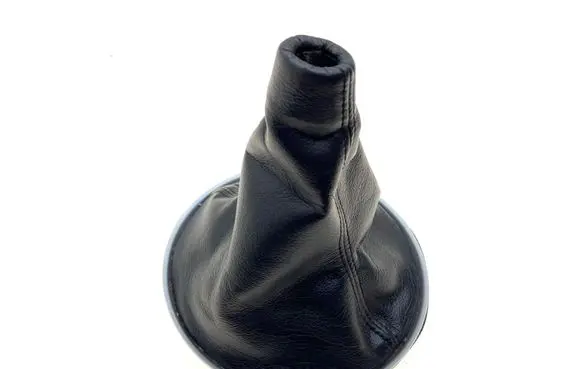Subaru Outback Gear lever shifter trim leather/knob 92161AG000 92161AG