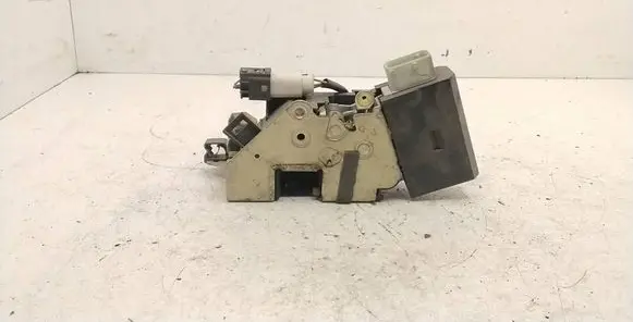 BMW 7 E38 Front door lock 40620751 8352165