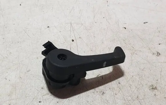 Hyundai Kona I Engine bonnet (hood) release handle 811812B000