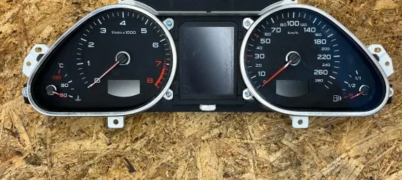 Audi A6 S6 C6 4F Speedometer (instrument cluster) 4F0920933K 503002201703