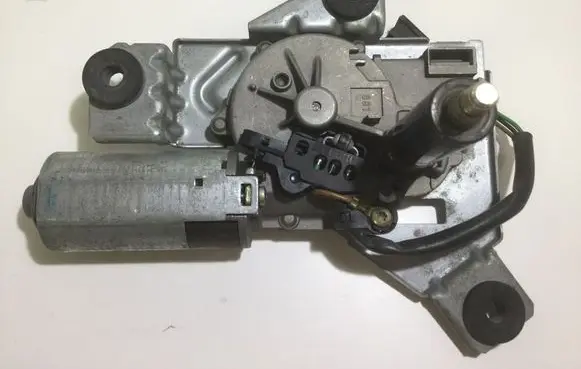 Mitsubishi Lancer Rear window wiper motor 0390206517