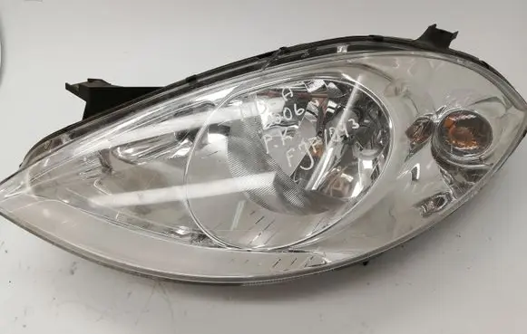 Mercedes-Benz A W169 Headlight/headlamp A1698200161