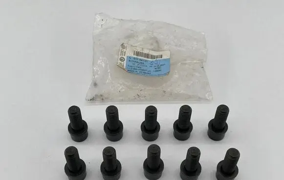Volkswagen PASSAT B6 Nuts/bolts N91154101