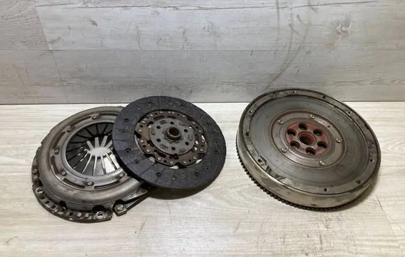 Ford Kuga II Clutch set kit FM516477DD