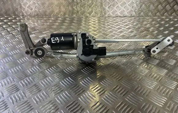 BMW 3 E90 E91 Wiper motor 6978263