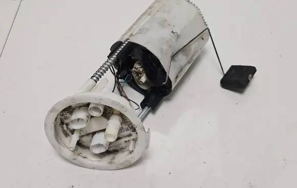 BMW 1 E82 E88 In-tank fuel pump 6765717 9033101710 A2C53025290