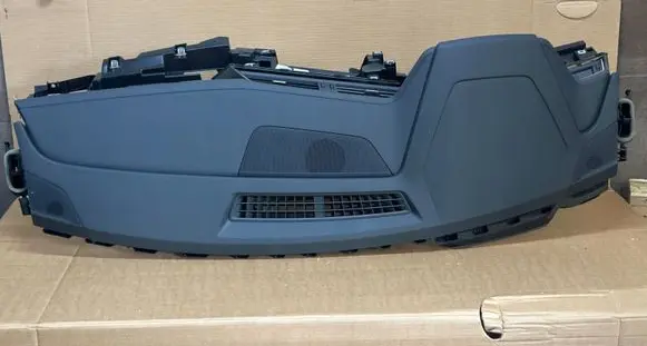 Audi e-tron Dashboard 4KL857001