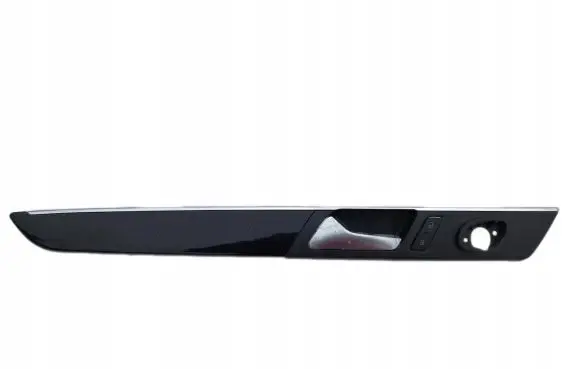Volkswagen PASSAT B7 Front door trim bar 3AD867409B