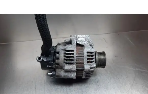 KIA Carens I Generator/alternator