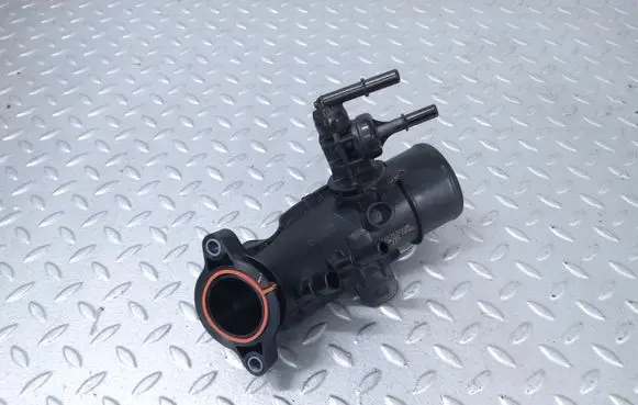 Dacia Sandero III Air intake duct part 165763262R