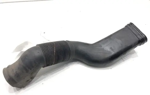 Mercedes-Benz GL X164 Air intake hose/pipe A1645052361