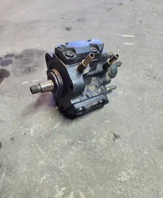 Renault Scenic II - Grand scenic II Fuel injection high pressure pump 7700111010 CP1S3S6510 0445010018