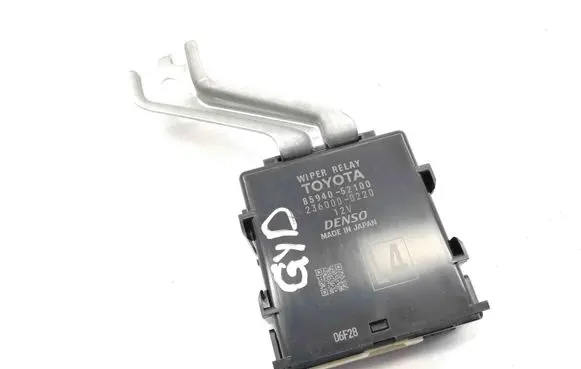 Toyota Yaris Cross Other devices 8594052100