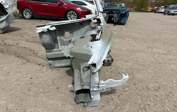 Tesla Model 3 Front quarter panel 1073679S0A
