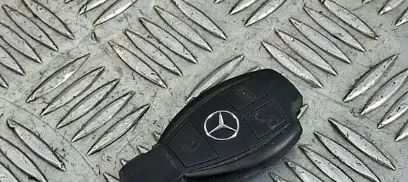 Mercedes-Benz Sprinter W906 Ignition key/card 