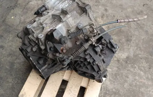 Chevrolet Cruze Manual 5 speed gearbox 96420073