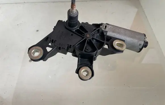 Audi A3 S3 8L Rear window wiper motor 8L0955711B 404430 48714927