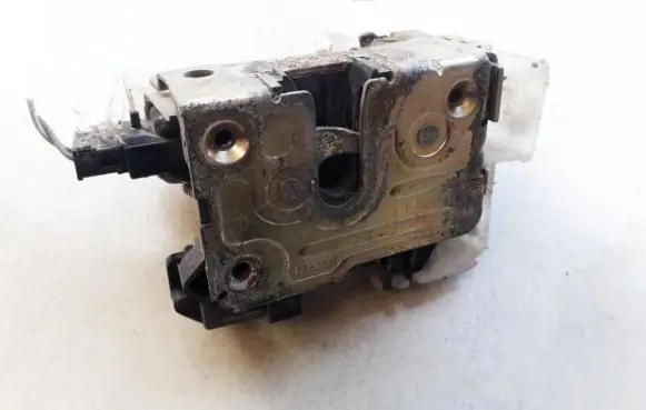 Renault Scenic I Front door lock