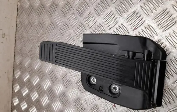 Lexus LBX Accelerator throttle pedal 7811047110