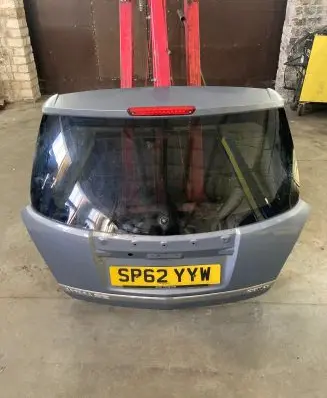 Opel Antara Tailgate/trunk/boot lid