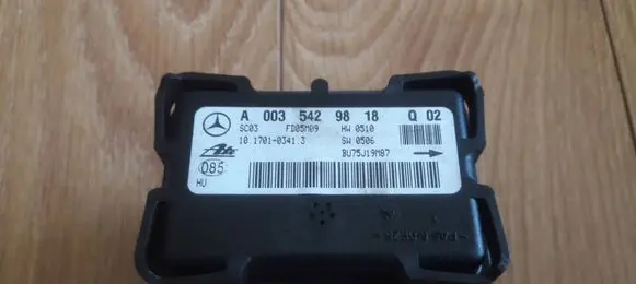 Mercedes-Benz C W203 ESP acceleration yaw rate sensor A0035429818 10170103413