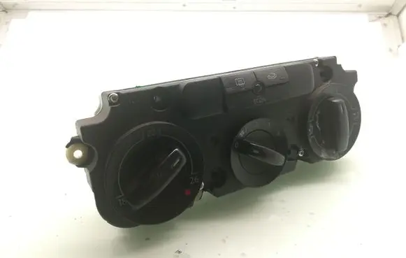Volkswagen PASSAT B6 Climate control unit 1K0820047DF K0205HB00871950