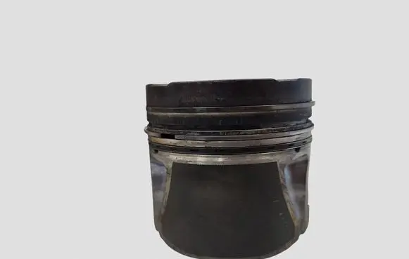 Opel Mokka Piston