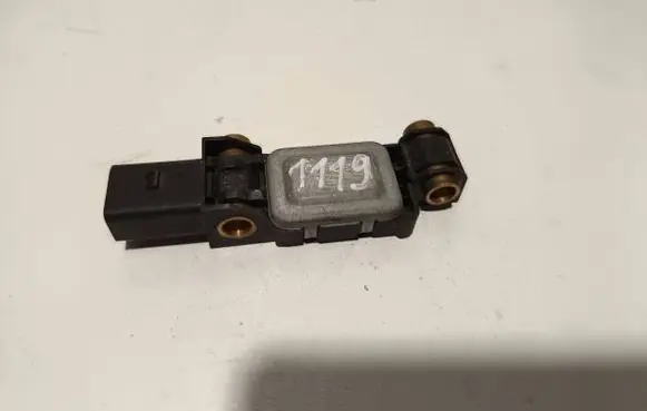 Audi A4 S4 B6 8E 8H Airbag deployment crash/impact sensor 8E0959643A 023180QQM1