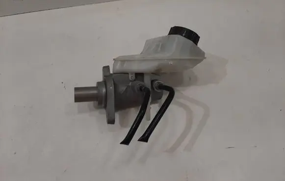 Volvo XC60 Master brake cylinder 03350885571 03350885561