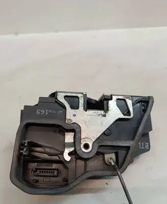 BMW 5 E60 E61 Front door lock 7036169