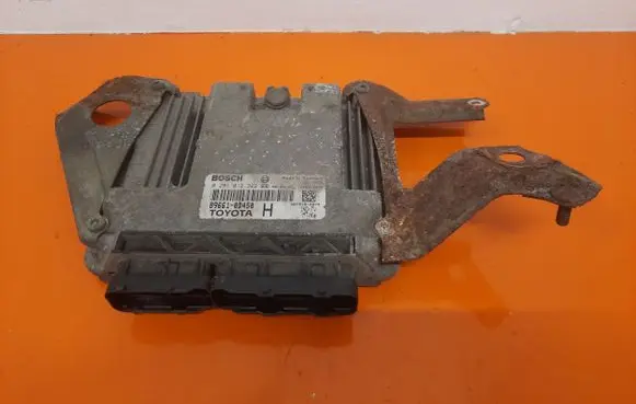 Volkswagen PASSAT B6 Engine control unit/module ECU 89661-0D450