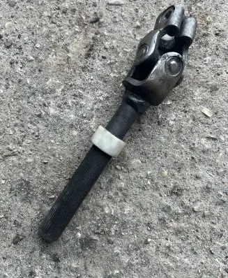 Hyundai Santa Fe Steering column universal joint